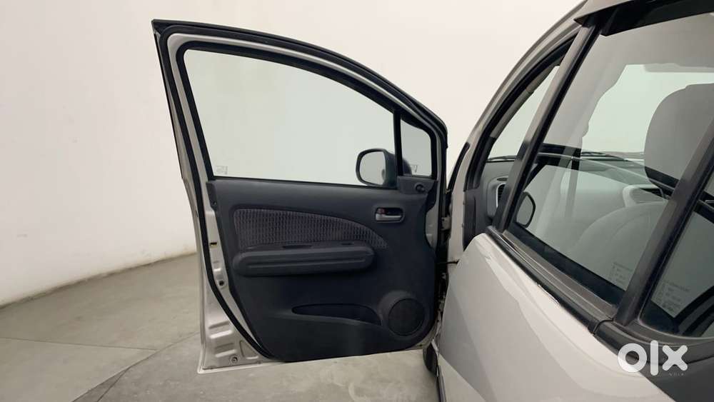 Maruti Suzuki Ritz Lxi, 2015, Petrol