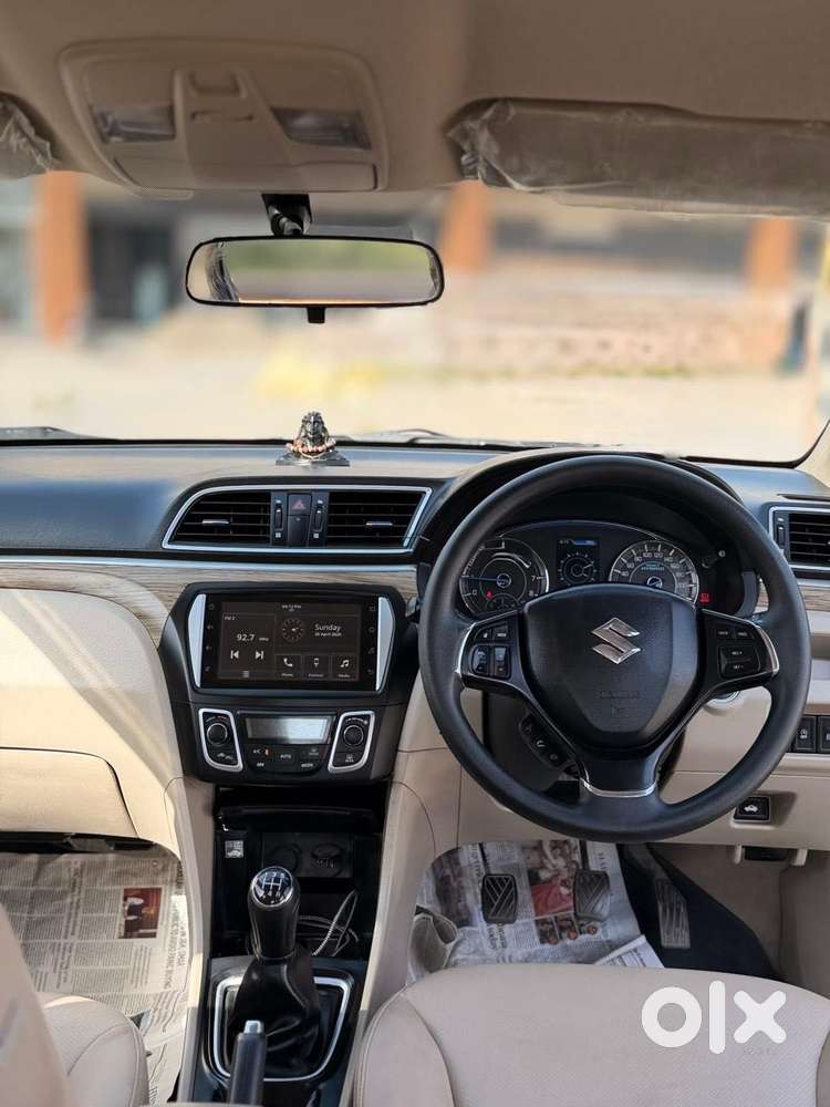 Maruti Suzuki Ciaz 1.5 Alpha Shvs Mt, 2022, Petrol