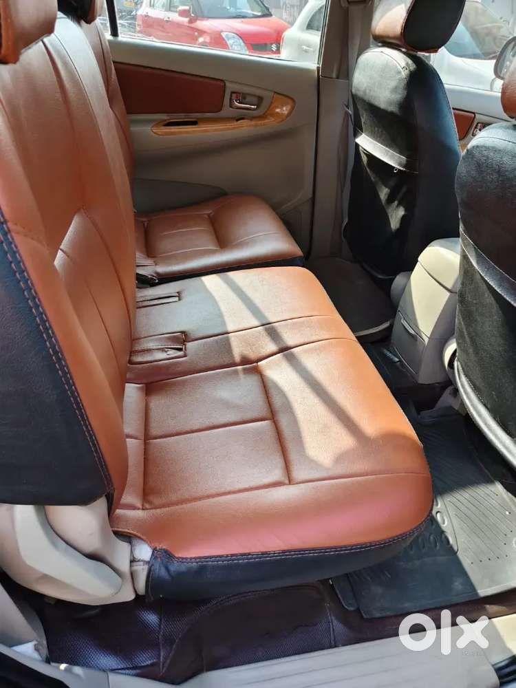 Toyota Innova Crysta