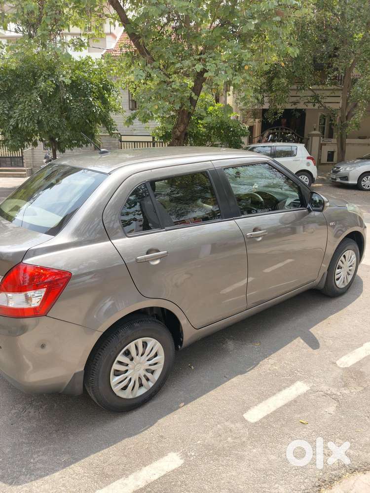 Maruti Suzuki Swift Dzire Vxi(o) Mt, 2017, Petrol