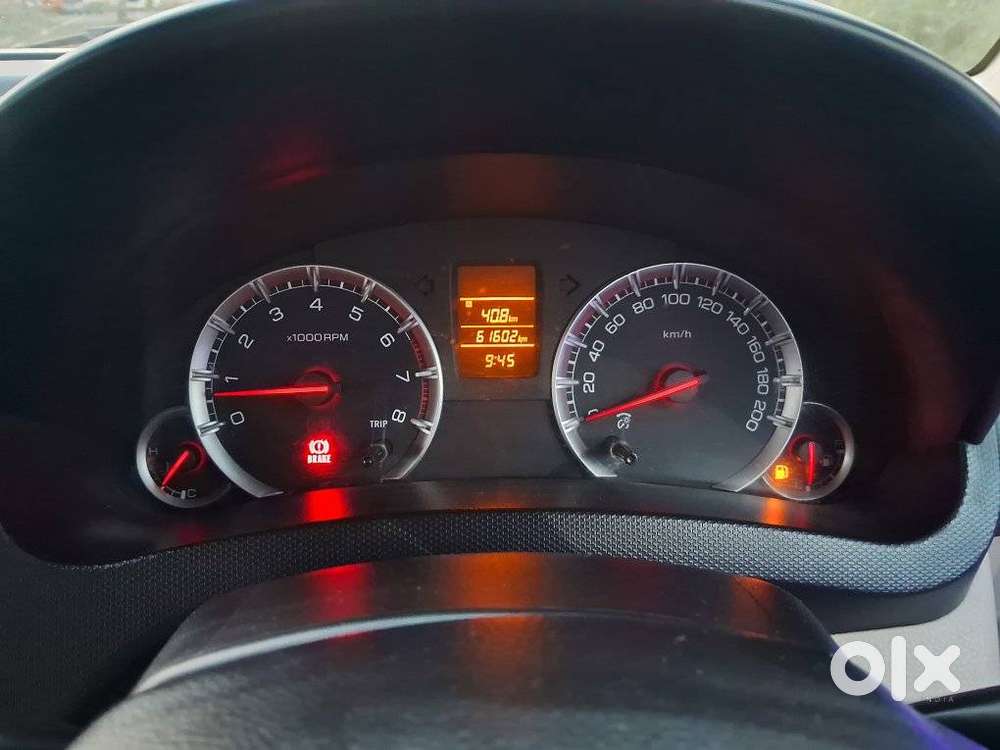 Maruti Suzuki Swift Dzire 1.2 Vxi Bsiv, 2014, Petrol