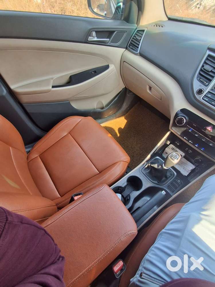  Hyundai Tucson 2018 Diesel Manual  65,000 Km  Vip No.
