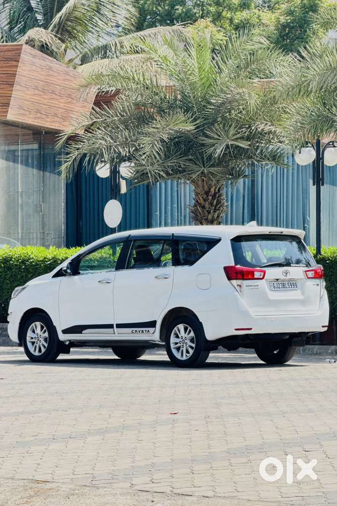 Toyota Innova Crysta G 8 Str, 2017, Diesel