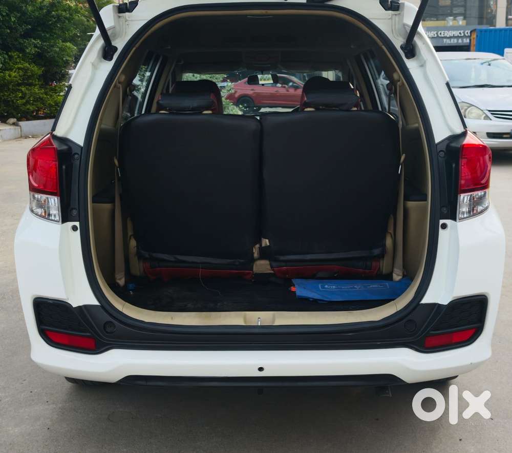 Honda Mobilio 1.5 E I-vtec Mt, 2014, Petrol