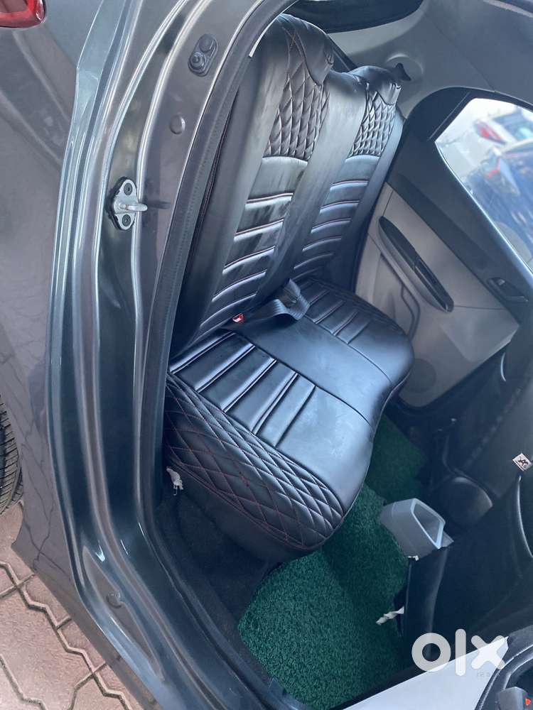 Tata Tiago 1.2 Revotron Xt Rhythm, 2022, Petrol