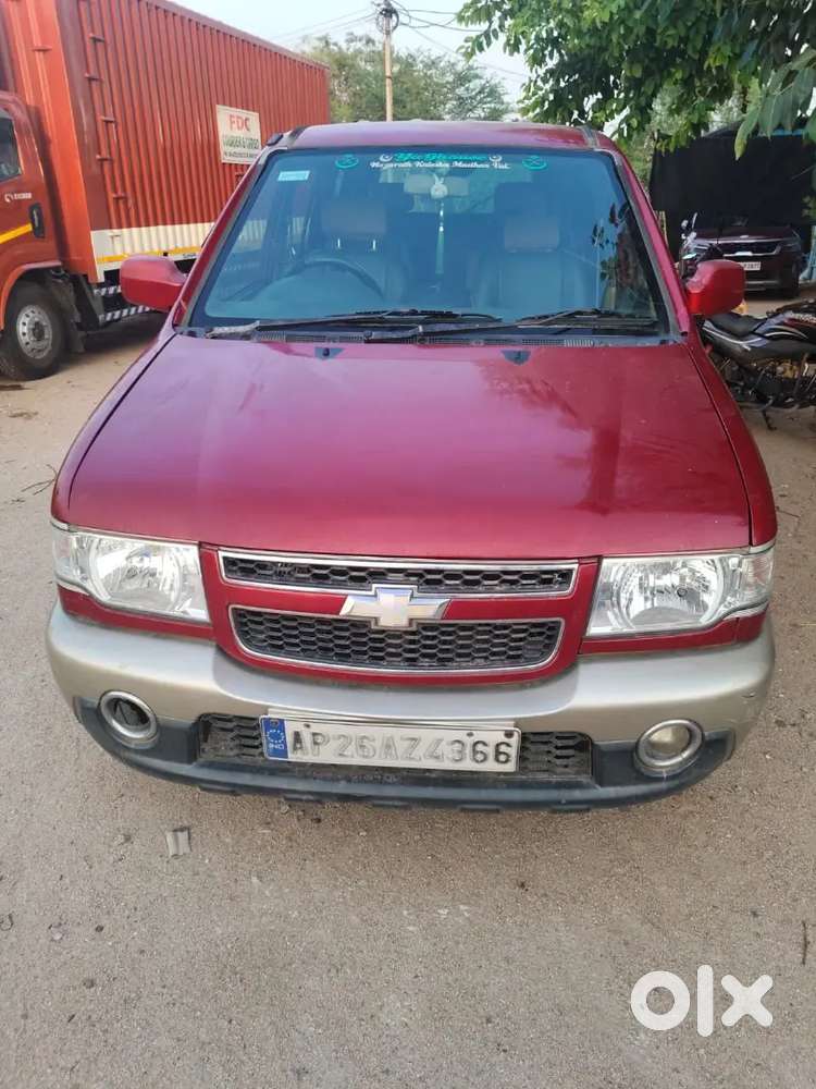 Chevrolet Tavera Neo 2014 Diesel 175000 Km Driven