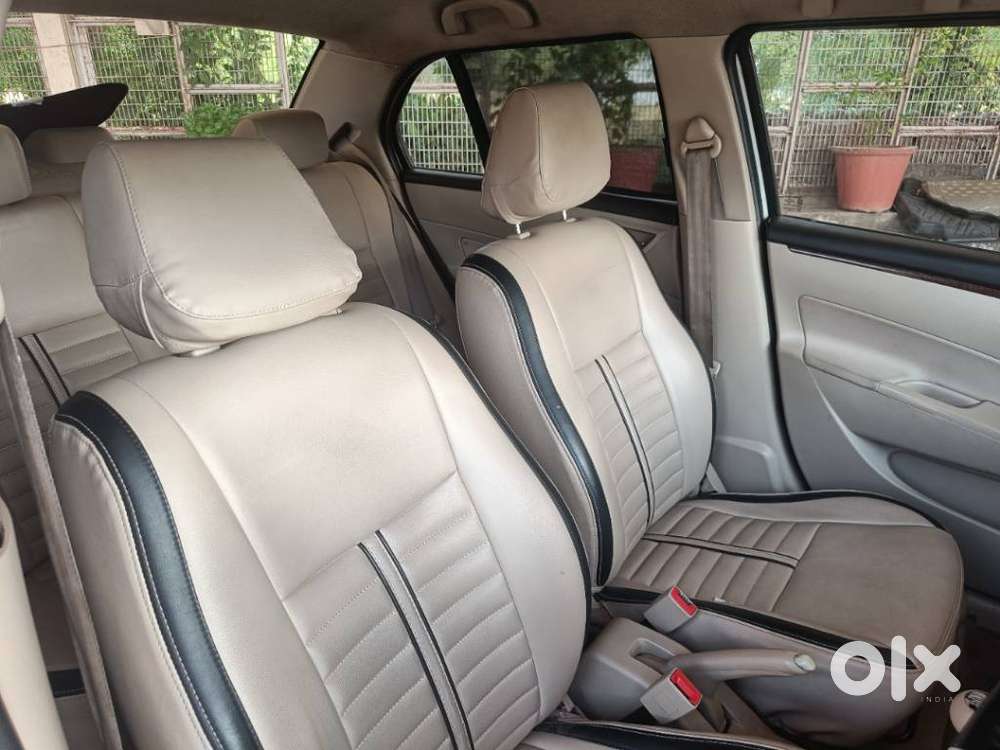Maruti Suzuki Dzire 1.2 Vxi, 2015, Petrol