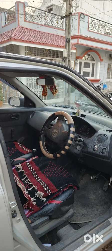 Maruti Suzuki Swift Cng
