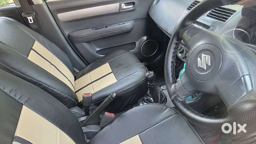 Maruti Suzuki Swift Vxi + Manual, 2007, Petrol