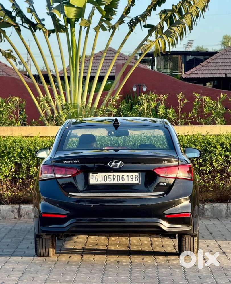 Hyundai Verna 1.6 Sx (o) Crdi At, 2018, Diesel