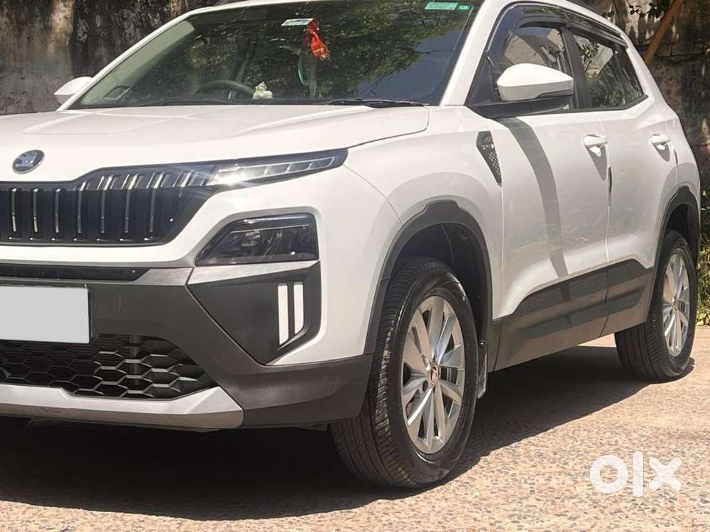 Skoda Kylaq Signature At, 2025, Petrol