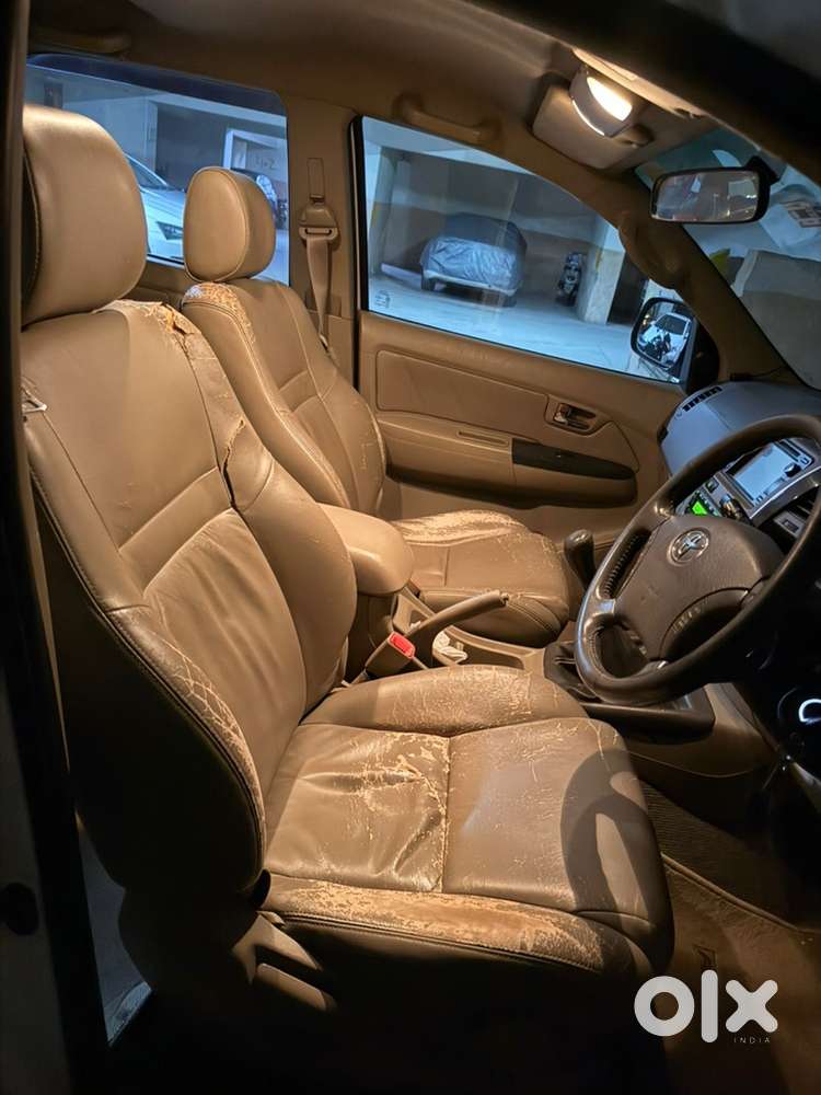 Toyota Fortuner Diesel 2011
