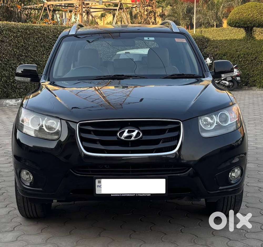 Hyundai Santa Fe 4wd At 2013, 86000 Kms Chandigarh Registration.