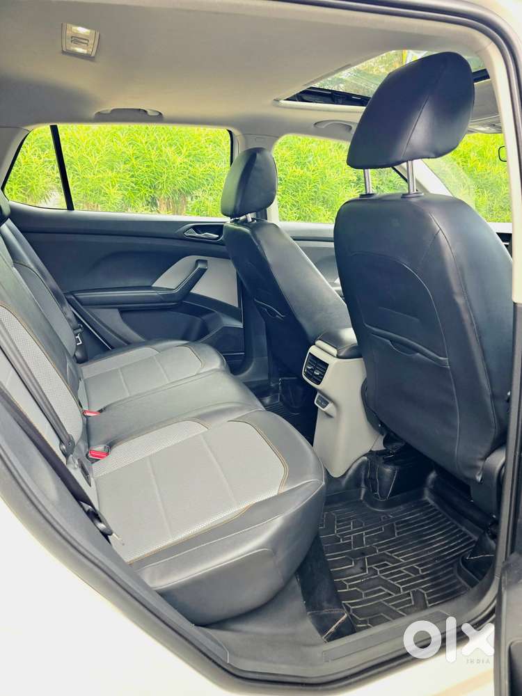 Skoda Kushaq 1.0 Tsi Style, 2022, Petrol