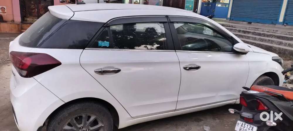 Hyundai Elite I20 2017 Petrol 70000 Km Driven
