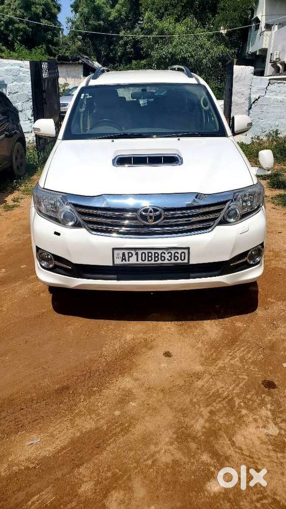 Toyota Fortuner 4x2 4 Speed At, 2012, Diesel