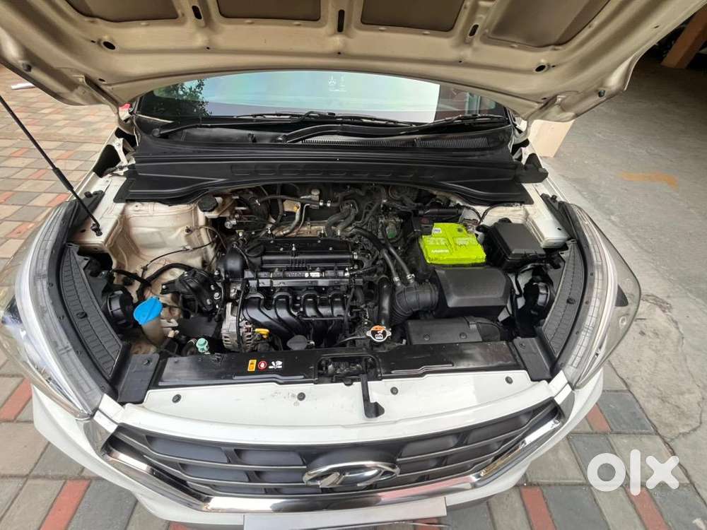 Hyundai Creta 1.6, Petrol, At, Fully Loaded, 64,000kms, Sun Roof