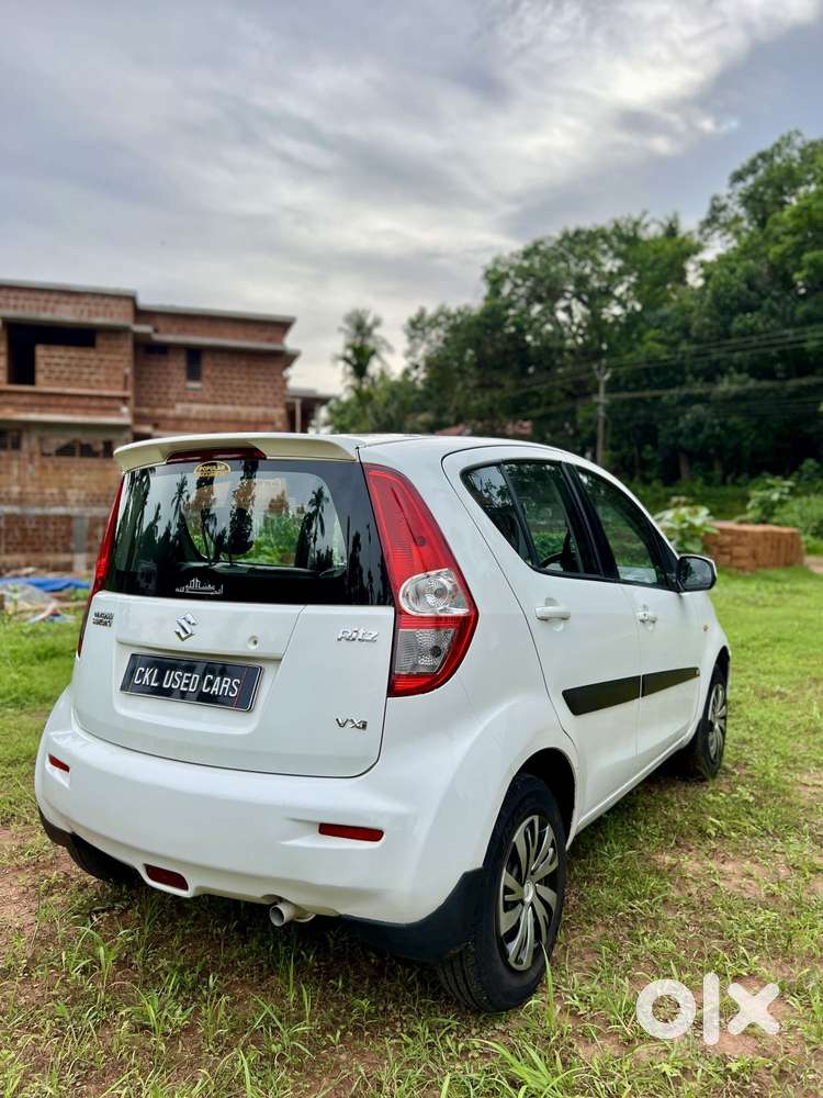 Maruti Suzuki Ritz Vxi, 2010, Petrol