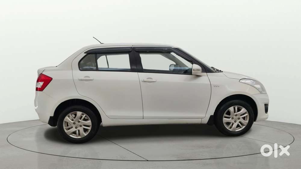 Maruti Suzuki Swift Dzire 1.2 Zxi Bsiv, 2014, Petrol
