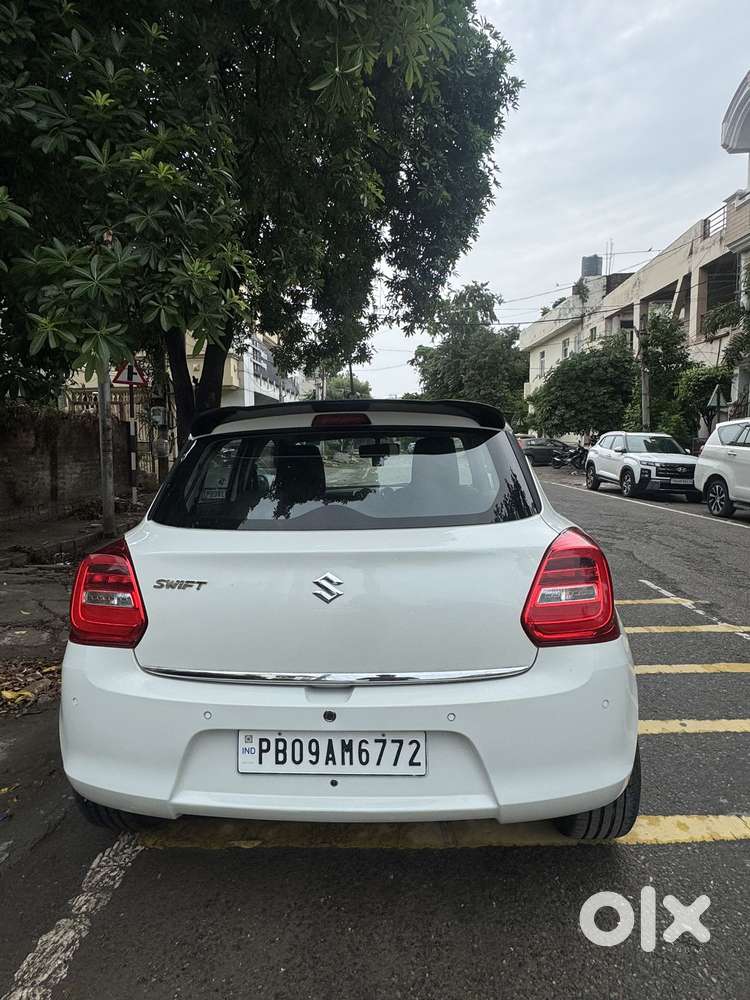 Maruti Suzuki Swift, 2023, Petrol
