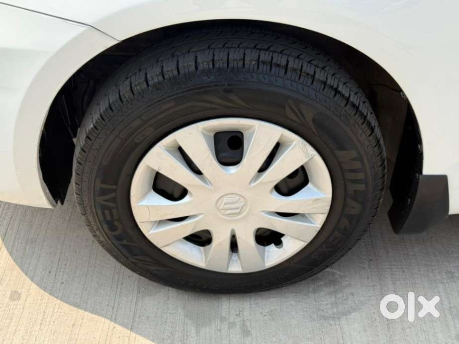 Maruti Suzuki Swift Dzire 1.3 Vxi, 2014, Petrol