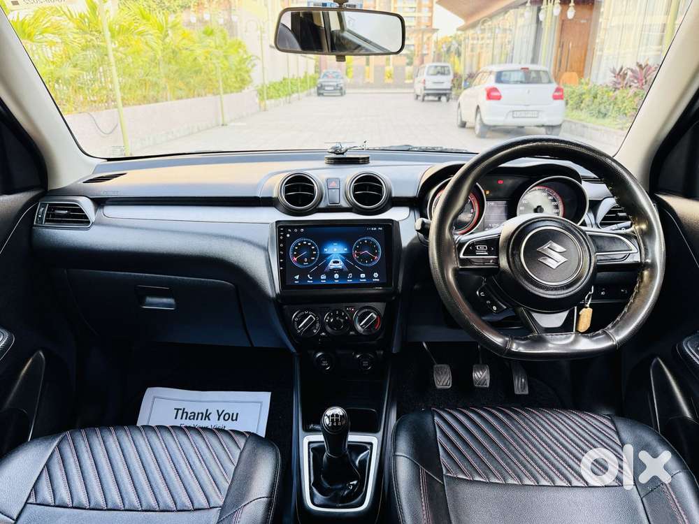 Maruti Suzuki Swift Vxi + Manual, 2022, Petrol