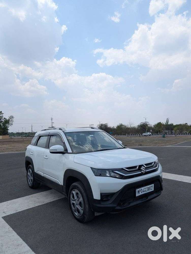 Maruti Suzuki Brezza 1.5 Lxi Smart Hybrid, 2024, Petrol