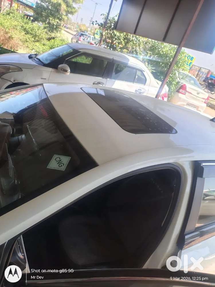 Tata Altroz 2024 Cng & Hybrids 36406 Km Driven