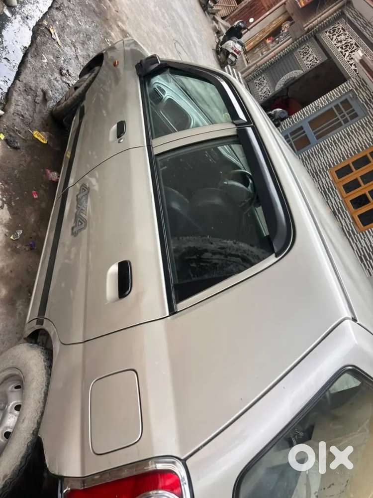 Maruti Suzuki Alto 2009 Petrol Well Maintained And Central Lock Key.