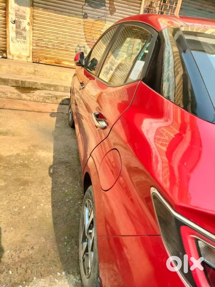 Hyundai Aura 2021 Petrol 22000 Km Driven