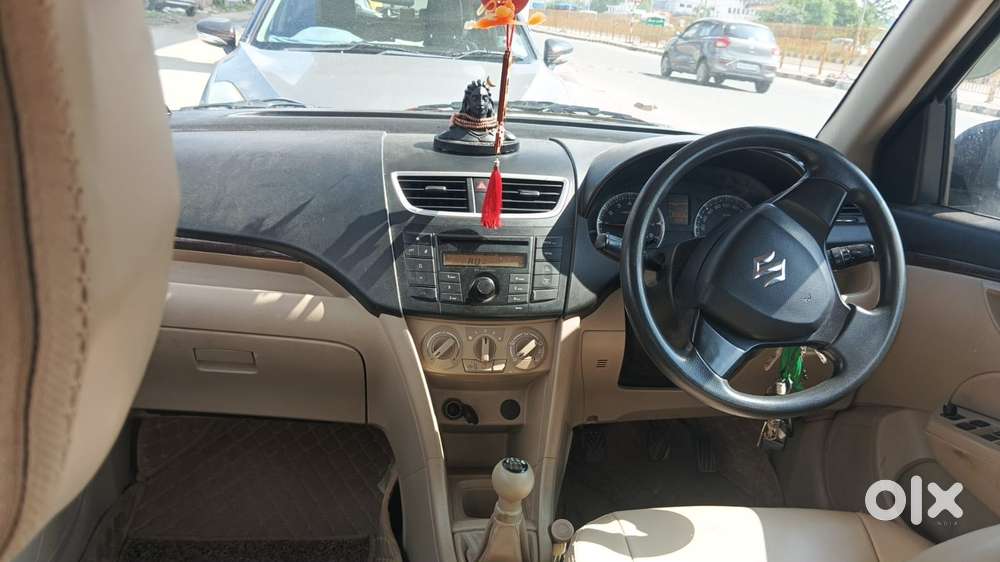 Maruti Suzuki Swift Dzire 1.2 Vxi Bsiv, 2013, Petrol