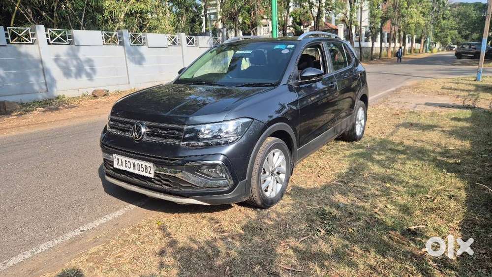 Volkswagen Taigun Highline Plus 1.0tsi At, 2022, Petrol