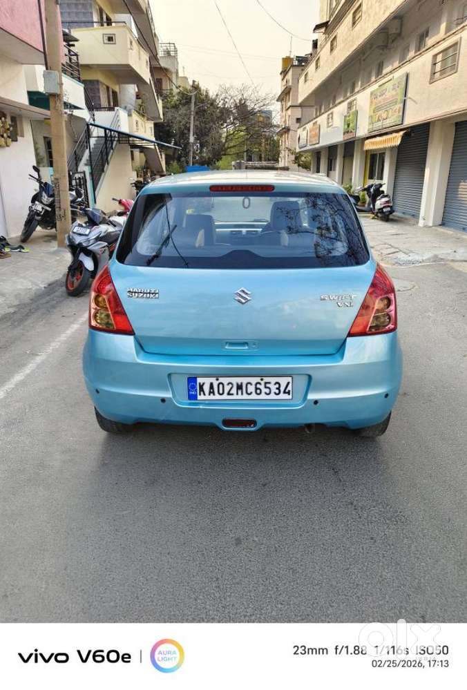 Maruti Suzuki Swift Vxi + Manual, 2008, Petrol