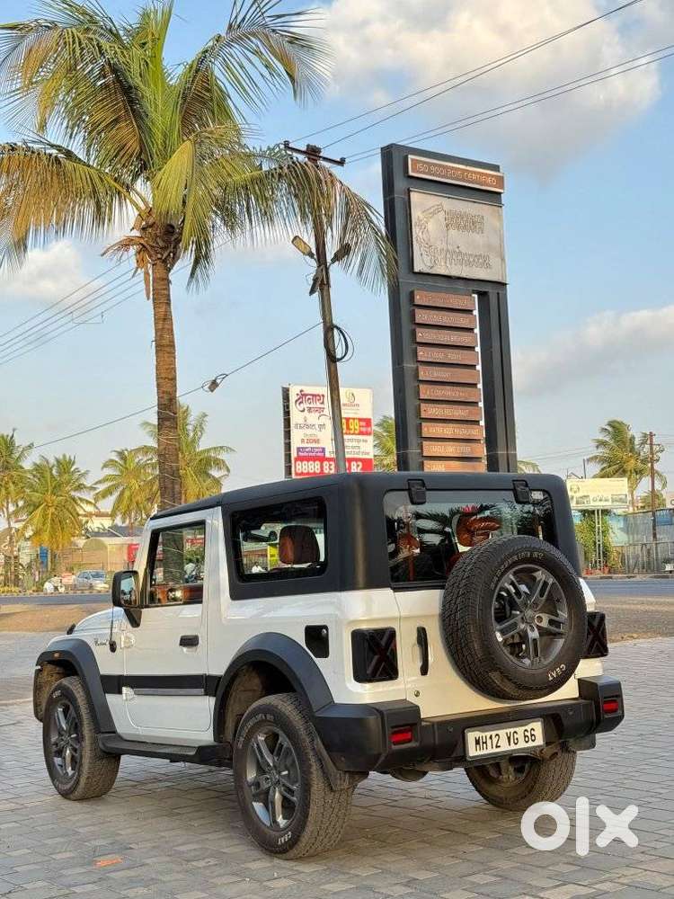 Mahindra Thar Lx 4-str Convertible Mt, 2023, Diesel