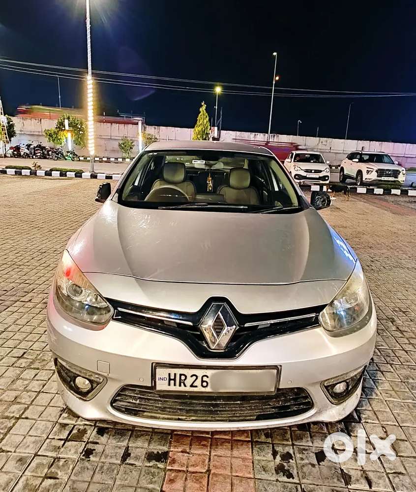 Renault Fluence Diesel E4 Top Variant Less Driven