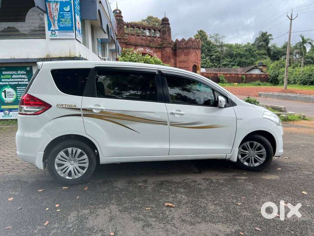 Maruti Suzuki Ertiga Vdi Shvs, 2015, Diesel