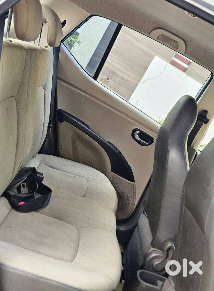 Hyundai I10 Sportz 1.2 Automatic Kappa2, 2011, Petrol