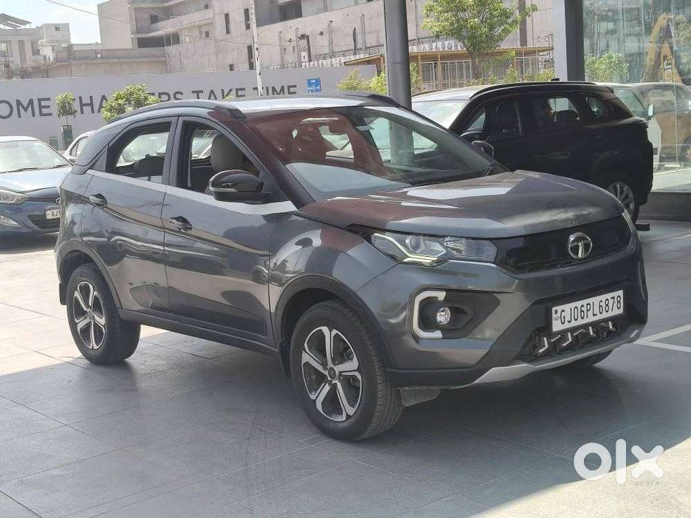 Tata Nexon 1.2 Revotron Xza Plus (o) Amt, 2023, Petrol