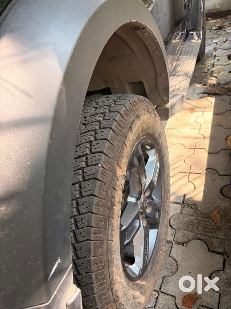 Mahindra Thar-petrol Automatic