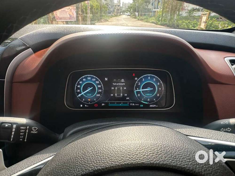 Hyundai Alcazar 2024 Petrol Well Maintained