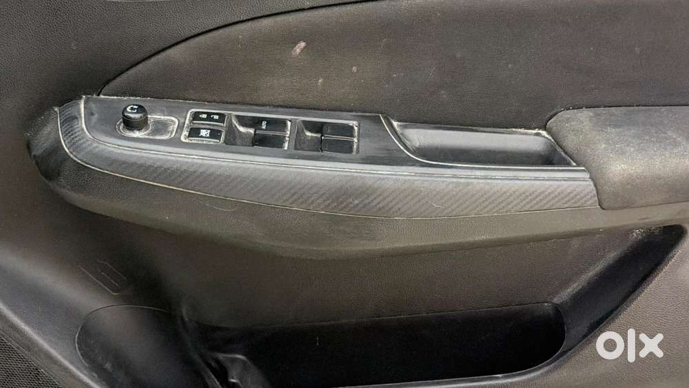 Maruti Suzuki Swift Amt Vxi, 2022, Petrol