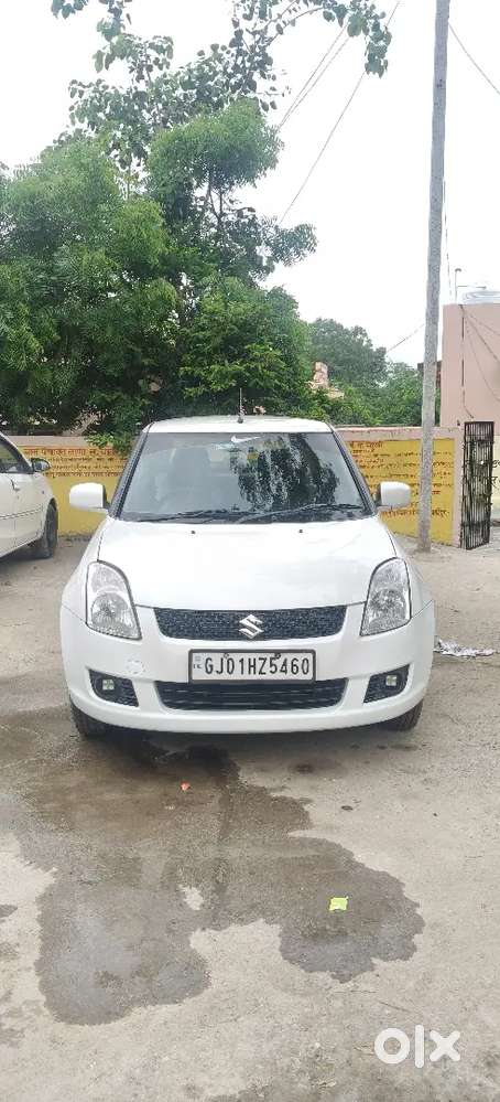 Maruti Suzuki Dzire 2015