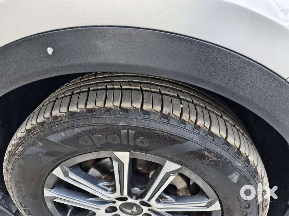 Mahindra Xuv700 2.2 Ax 7 Diesel Mt Str, 2022