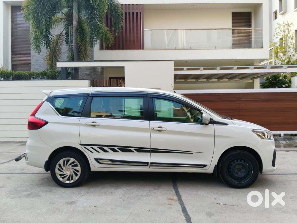 Maruti Suzuki Ertiga Vxi Shvs, 2024, Petrol
