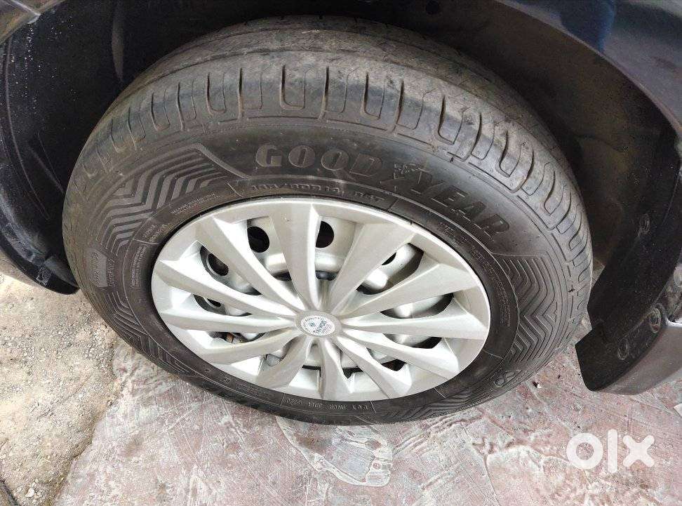 Maruti Suzuki Swift Dzire Vdi Bsiv, 2012, Diesel