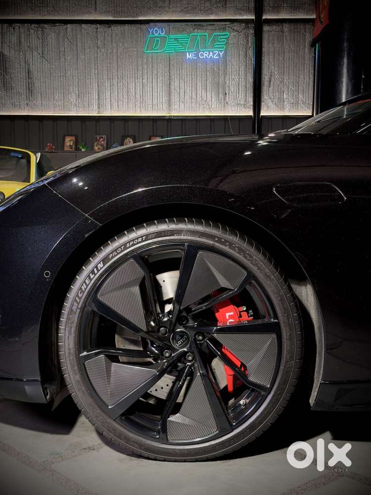 Lotus Emeya 900 Sport Carbon, 2023, Electric