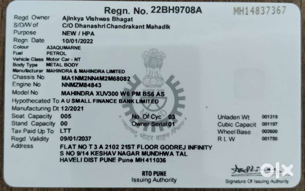 2021 Mahindra Xuv 300 W6 Turbo Petrol Amt, Sunroof Well Maintained
