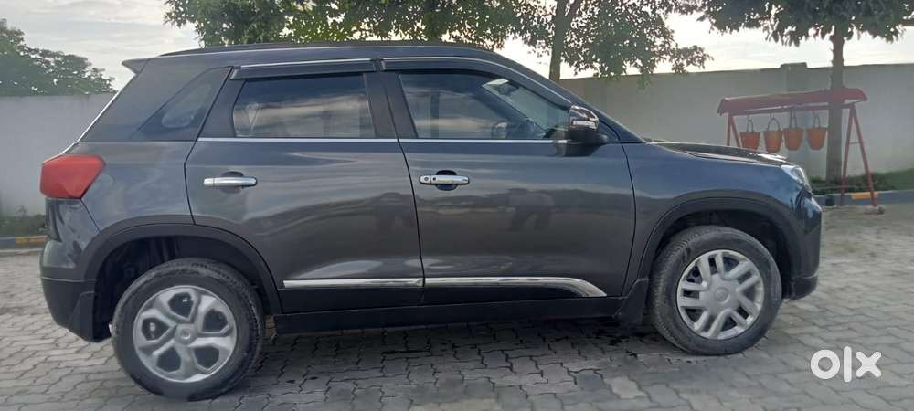 Maruti Suzuki Brezza, 2022, Petrol