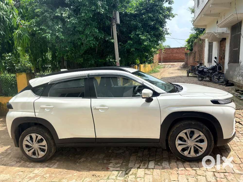Maruti Suzuki Fronx Delta 2025