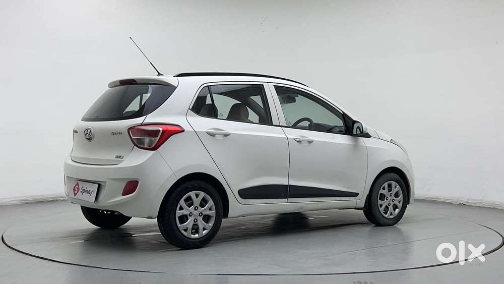 Hyundai Grand I10 1.2 Kappa Sportz, 2015, Petrol